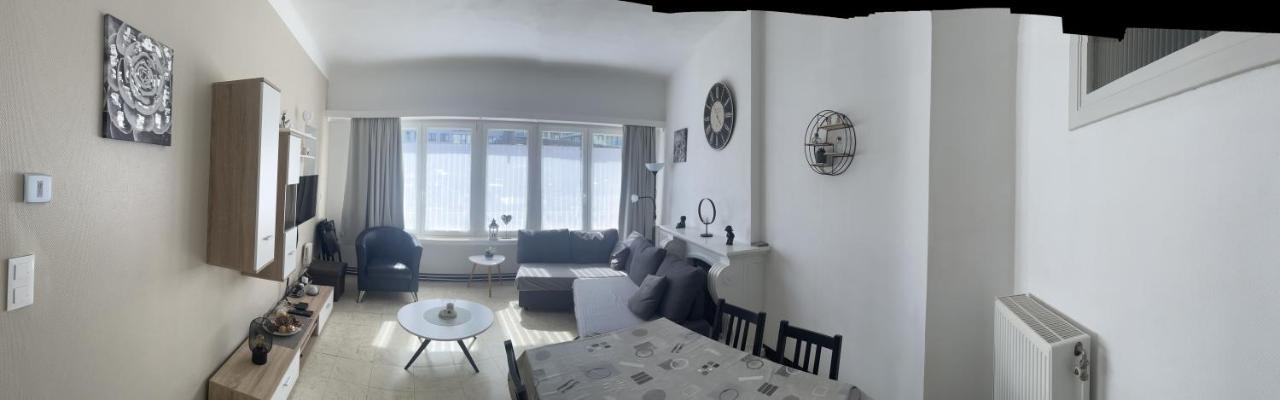 Apartment Le Royal. De Panne