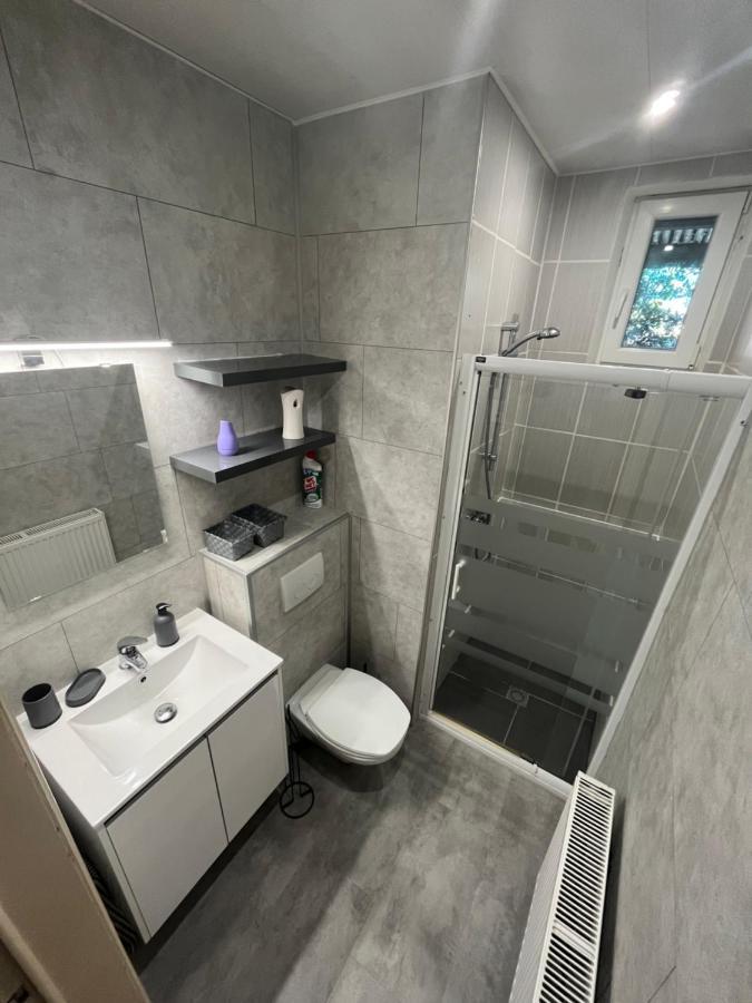 Le Royal. Apartment De Panne